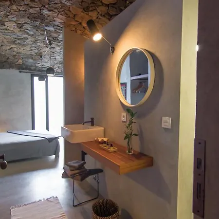 Holiday home Homeforguest Nextdoor Oasis Ocean Front, Terrace, Natural Pool Arico el Nuevo