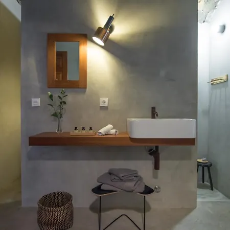 Homeforguest Nextdoor Oasis Ocean Front, Terrace, Natural Pool * Arico el Nuevo